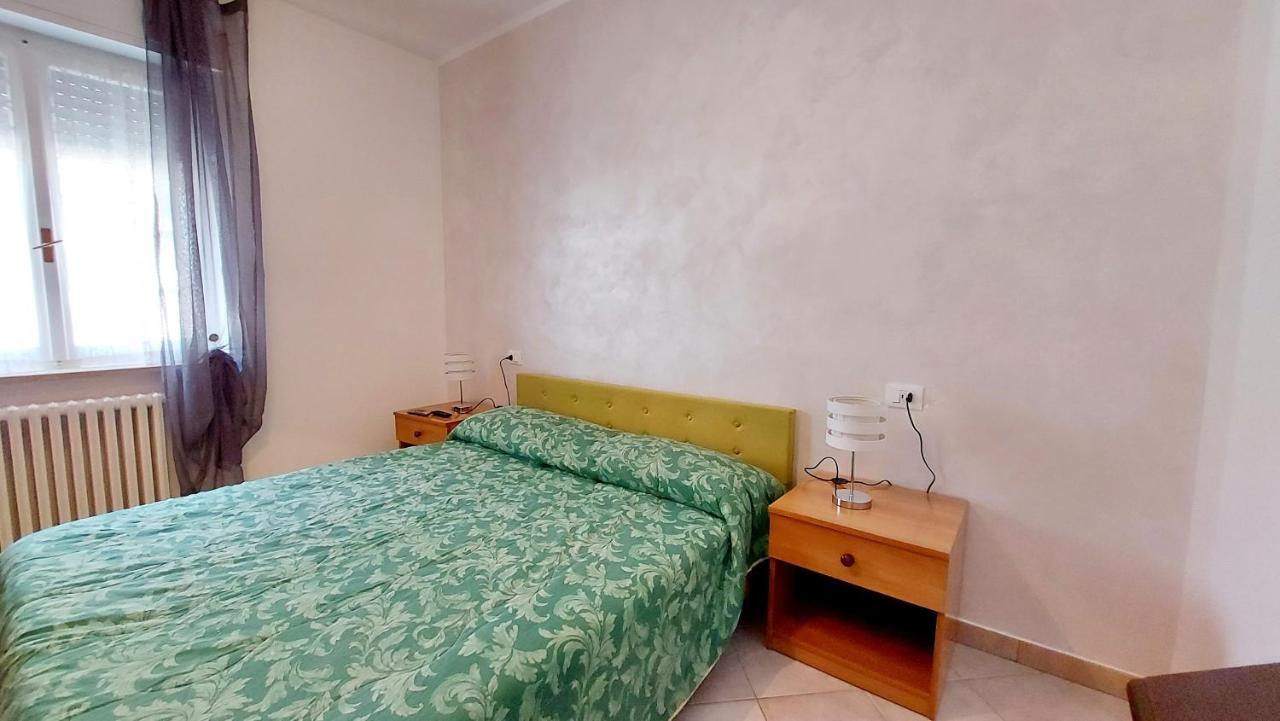 Narcisa Patio Apartment Bardolino Eksteriør billede