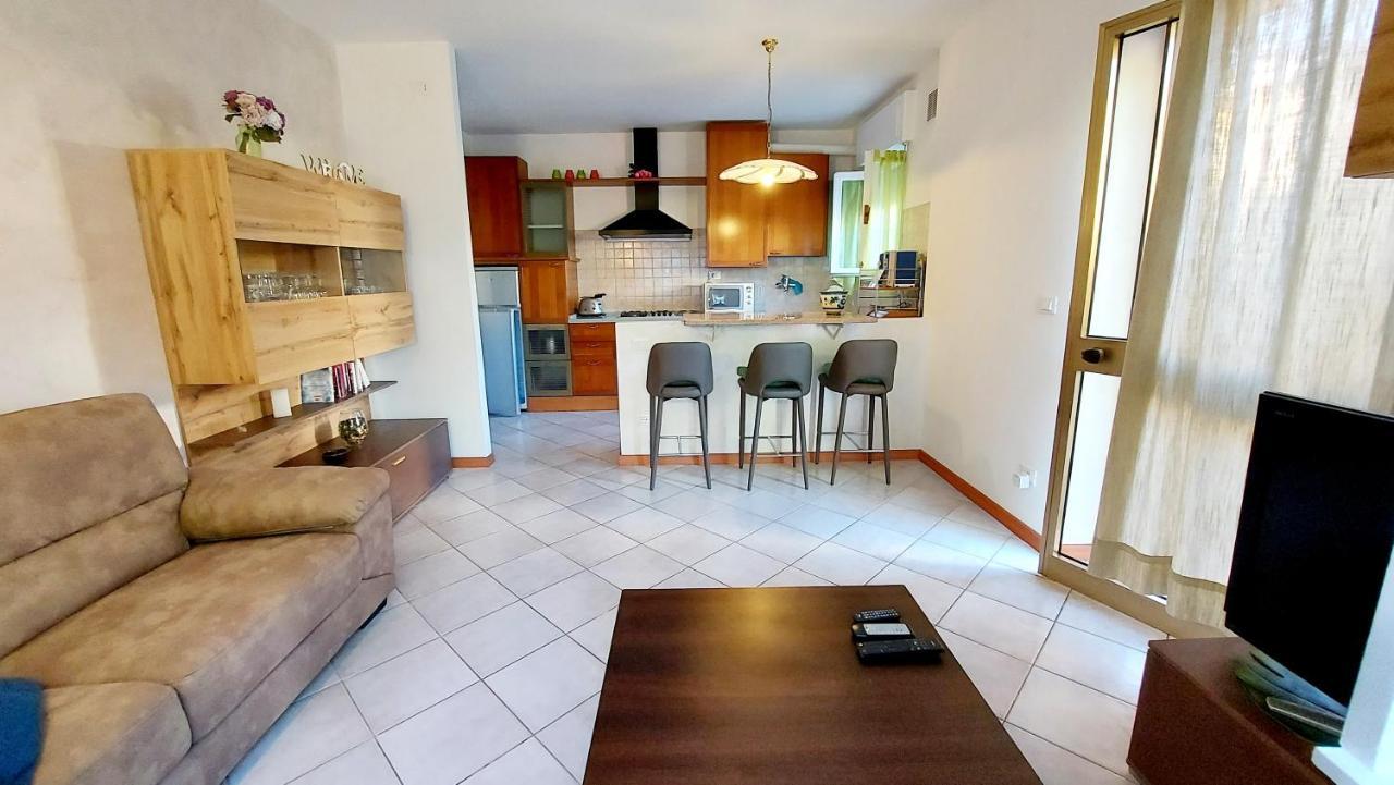 Narcisa Patio Apartment Bardolino Eksteriør billede