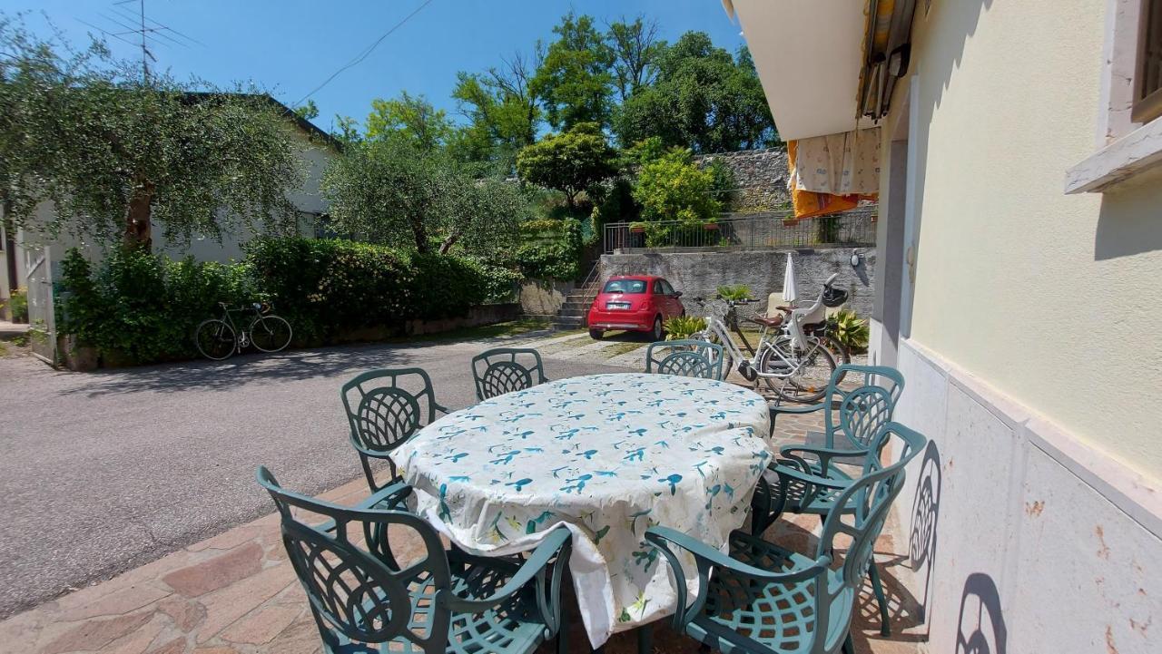 Narcisa Patio Apartment Bardolino Eksteriør billede