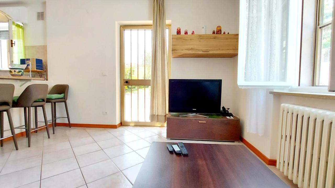Narcisa Patio Apartment Bardolino Eksteriør billede