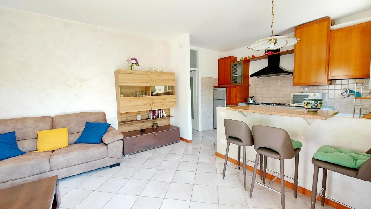 Narcisa Patio Apartment Bardolino Eksteriør billede